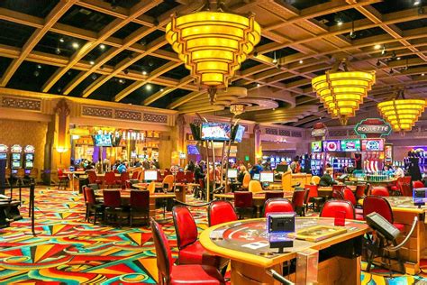Hollywood casino wv agenda de torneios de poker